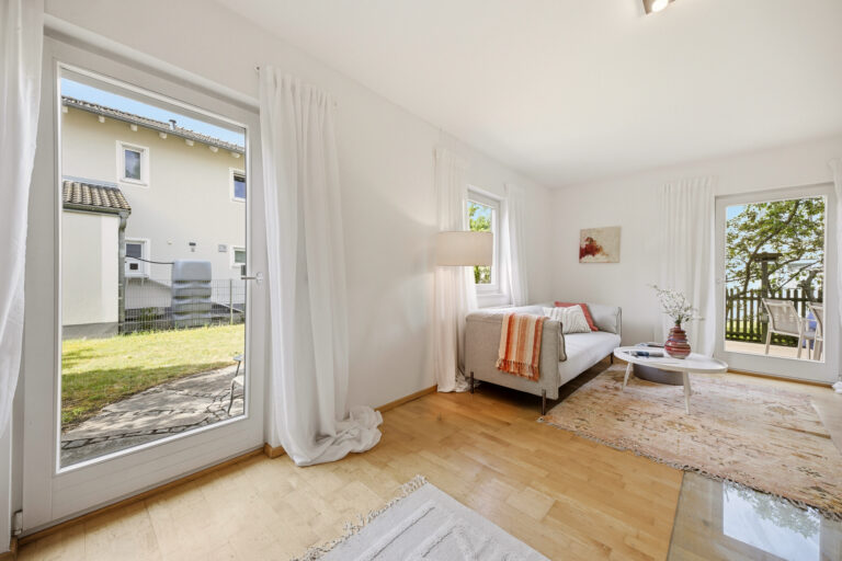 Einfamilienhaus für Familien auf großem Grundstück in Neubiberg – Foto 7