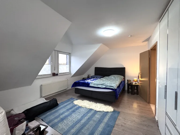 verkauft- 173 m² Wohnkomfort mit Garten und vielseitig nutzbarem Bereich mit separatem Zugang – Foto 12